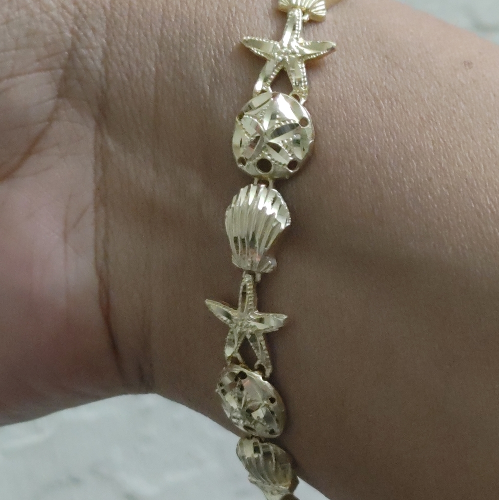 Gold Sea theme bracelet